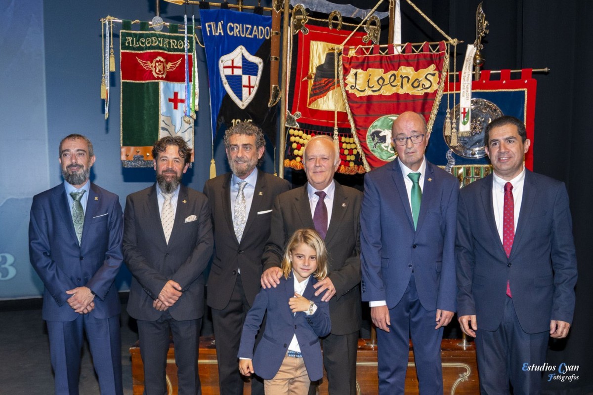 Presentación de cargos festeros 2023 en el Teatro Calderón